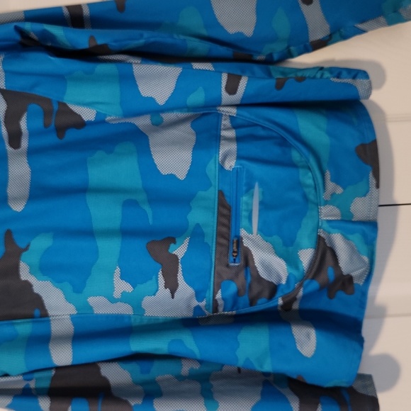 Women's Under Armour Blue Camo Print Half Zip Running Jacket Size L - Picture 3 of 3